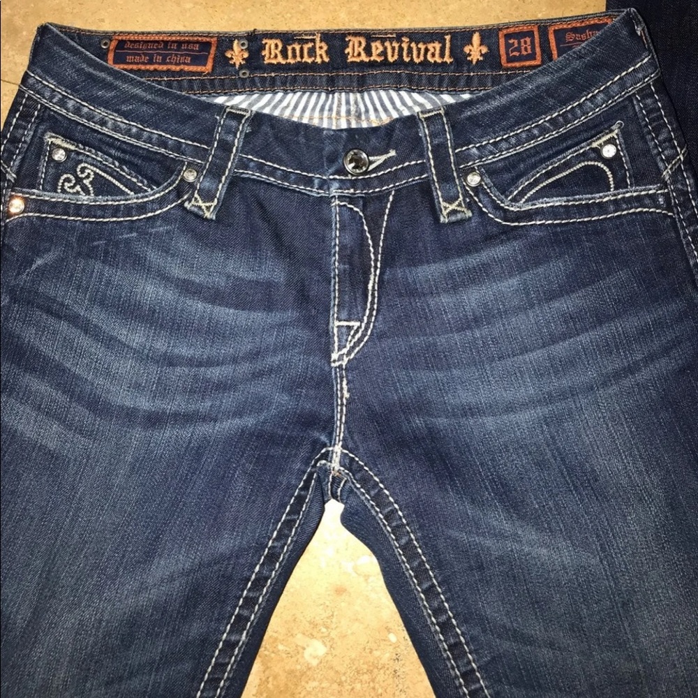 Rock revival jeans size 28